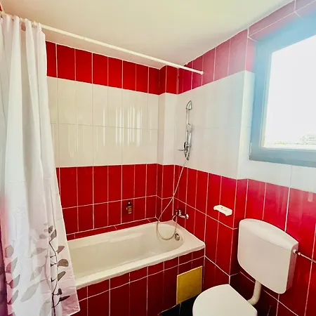 Old Town Ateneu 布加勒斯特